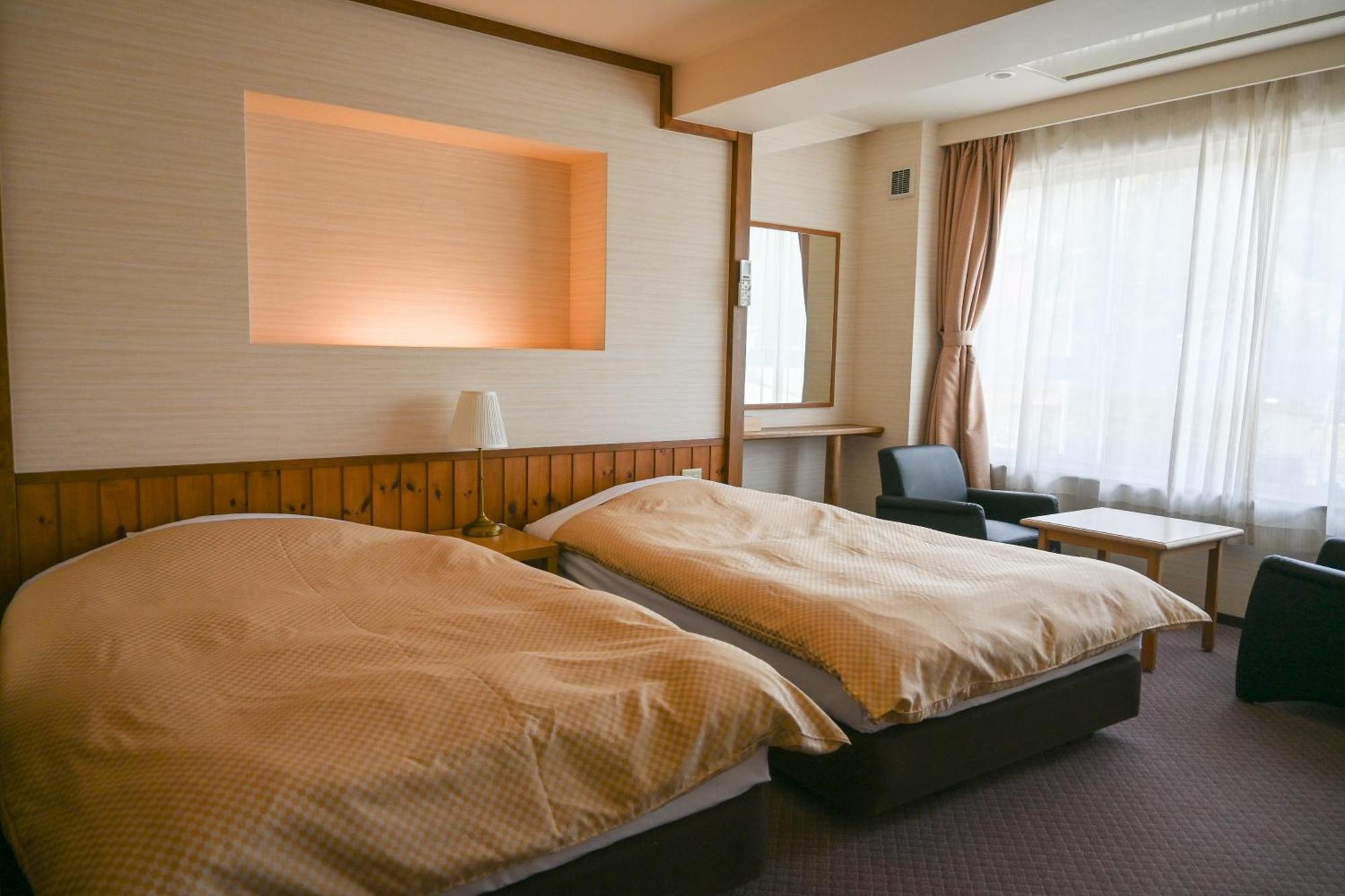 Hotel Goryukan Хакуба Екстериор снимка