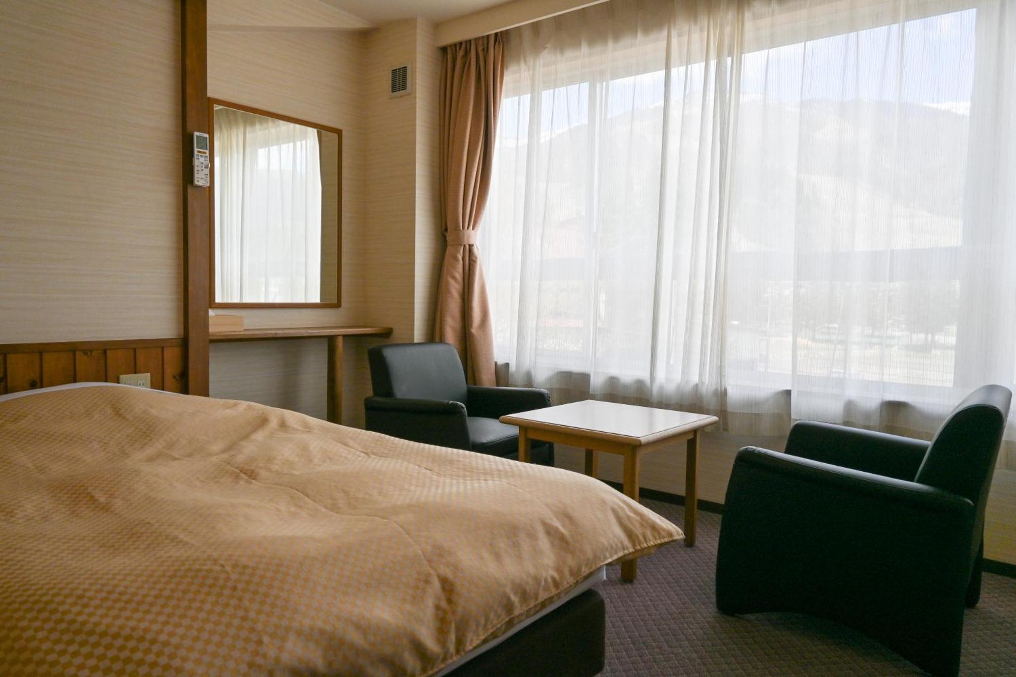 Hotel Goryukan Хакуба Стая снимка