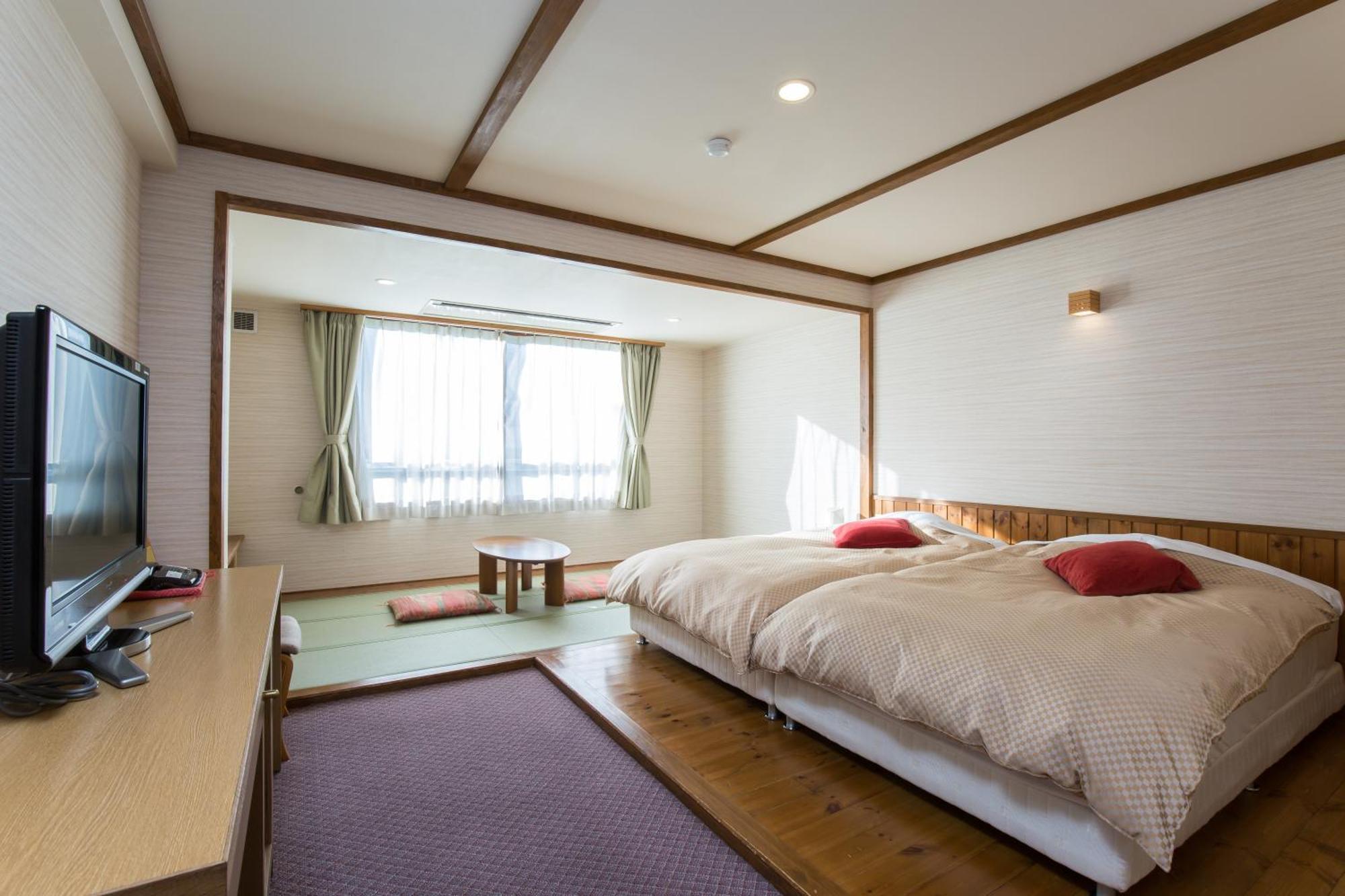 Hotel Goryukan Хакуба Стая снимка