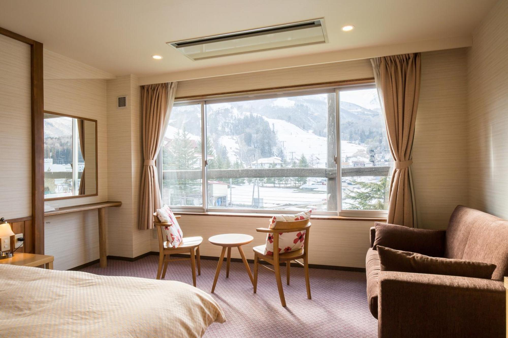 Hotel Goryukan Хакуба Екстериор снимка